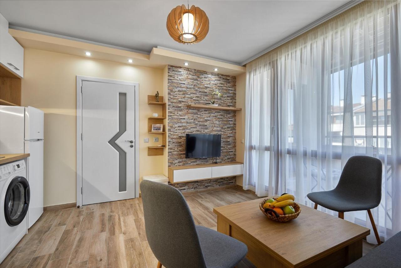 Romance Apartament & Free Parking Бургас Екстериор снимка